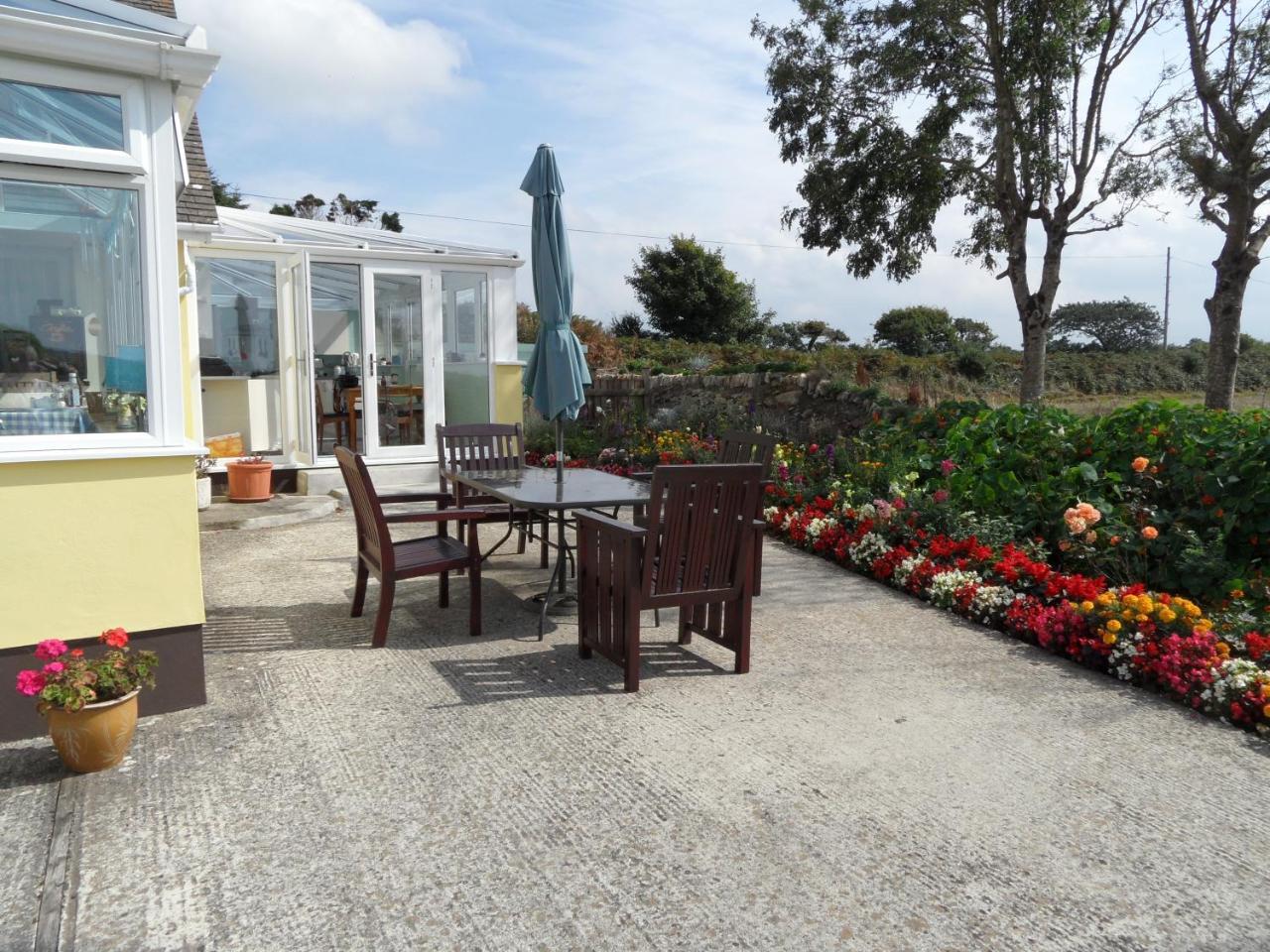 Monterey Pines Bed & Breakfast Helston Exterior foto